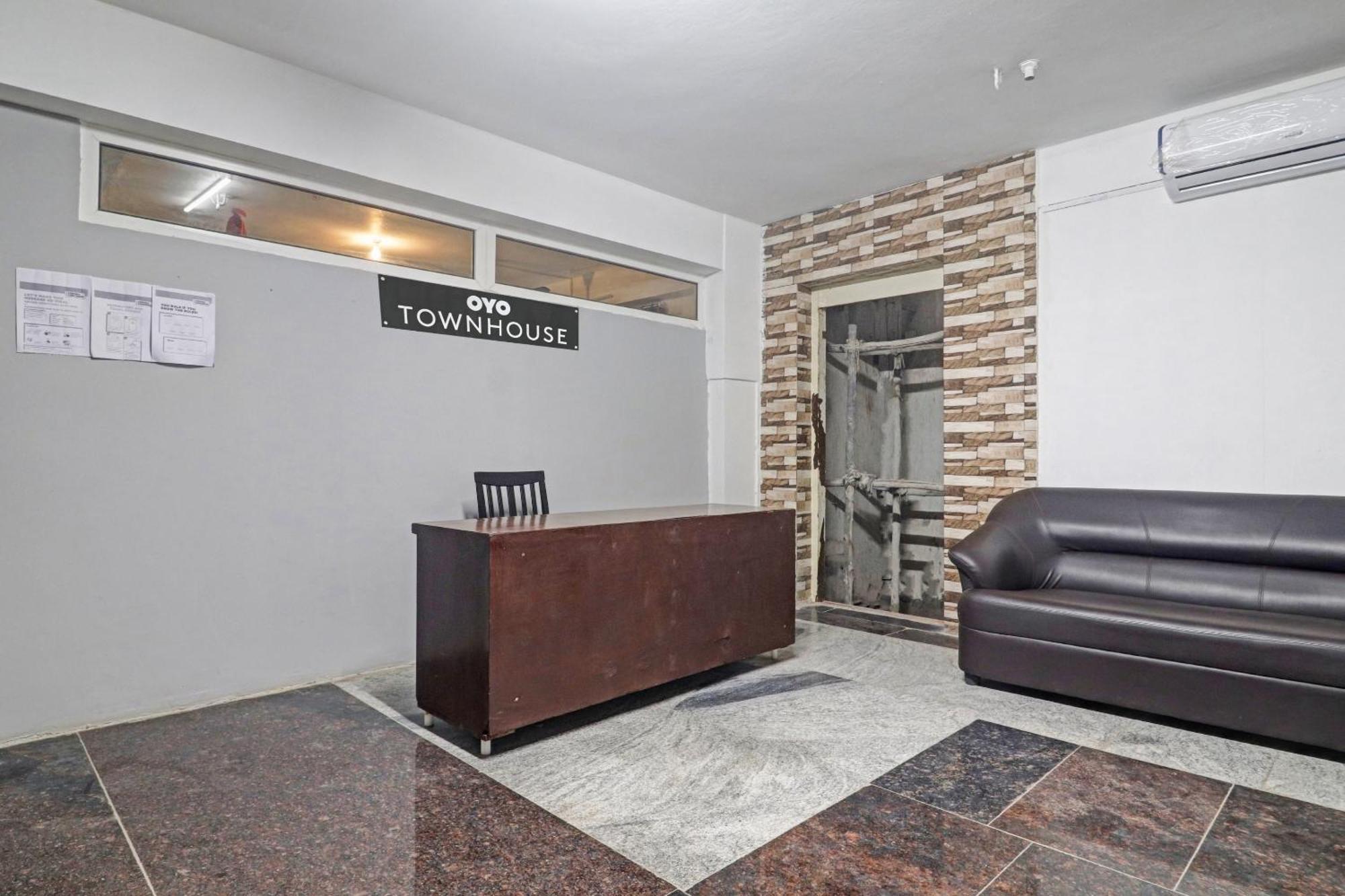 Townhouse De Alphabet Hotel Gachibowli Kültér fotó